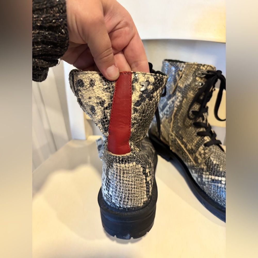 Salt+Umber Snake Embossed Combat Boots Red Heel Lug Sole Size 40 Bikercore - Picture 4 of 11